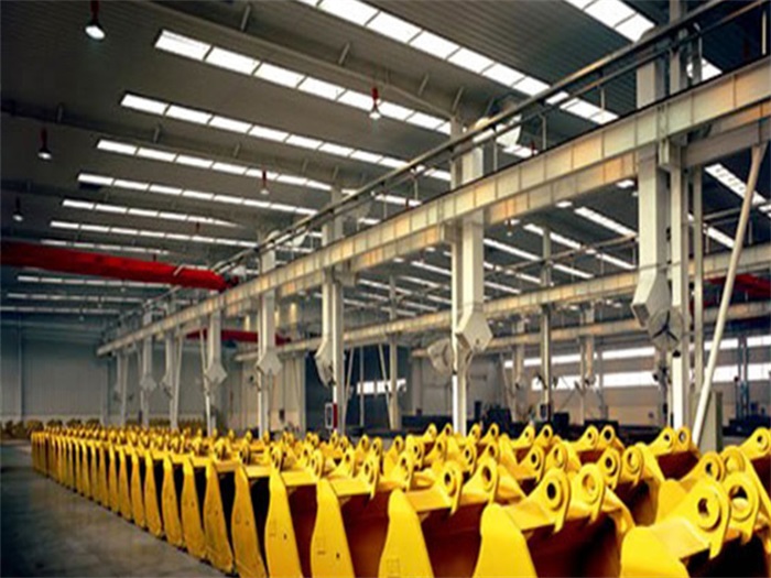 沈阳徐工集团挖掘机装配车间